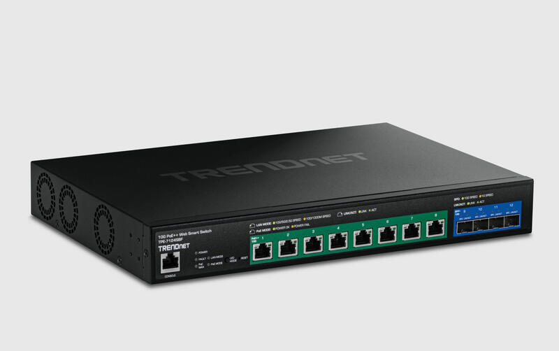 TRENDnet TPE-7124SBF bringt 10Gbit-Ports und 720 W PoE++ Leistungsbudget für 674 €