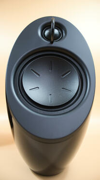 Edifier Luna HD Eclipse e25HD Front Detail Edifier Luna HD Eclipse e25HD Front Detail