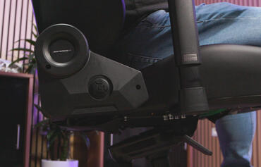 DXRacer Martian Pro XL Bedienkreuz