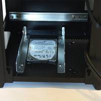 Lian Li PC-Q27B Festplatteneinbau 2