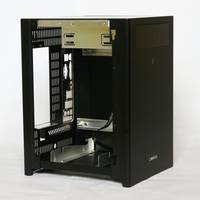 Lian Li PC-Q27B Seitenansicht 2