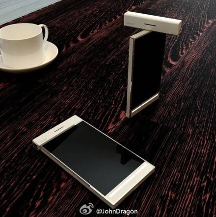 Vivo-Smartphone mit drehbarer Kamera