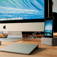 hardwrk "Massive Dock": iPhone-5-Dock aus Beton 