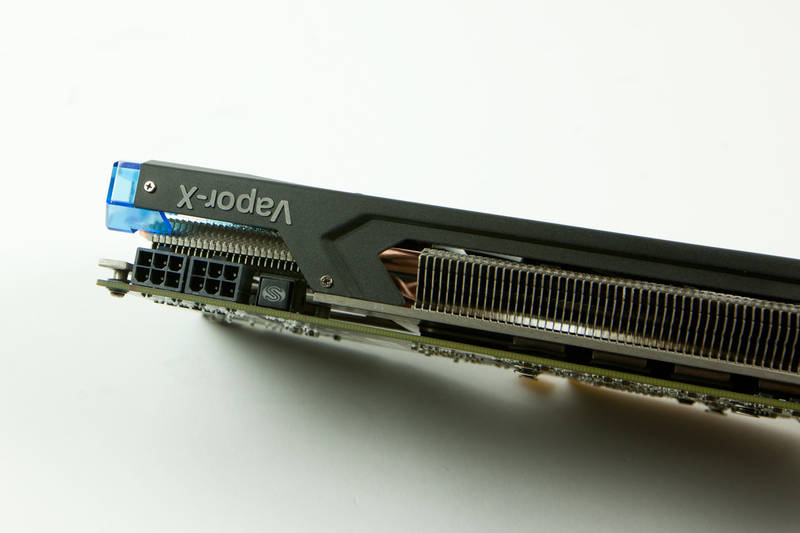 AMD Radeon Sapphire R9 270x Vapor-X Detail AMD Radeon Sapphire R9 270x Vapor-X Detail