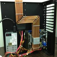 CPU-Kühlung extrem: User baut Passiv-Kühler aus 36 Kupfer-Wasserrohren