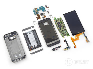 HTC One (M8) in Einzelteile zerlegt