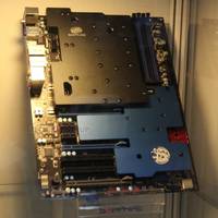 Sapphire Atomic 990FX-Mainboard