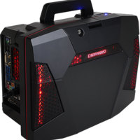 CyberPower Fang Battlebox ist ein Gaming-Rechner im Koffer-Gehäuse